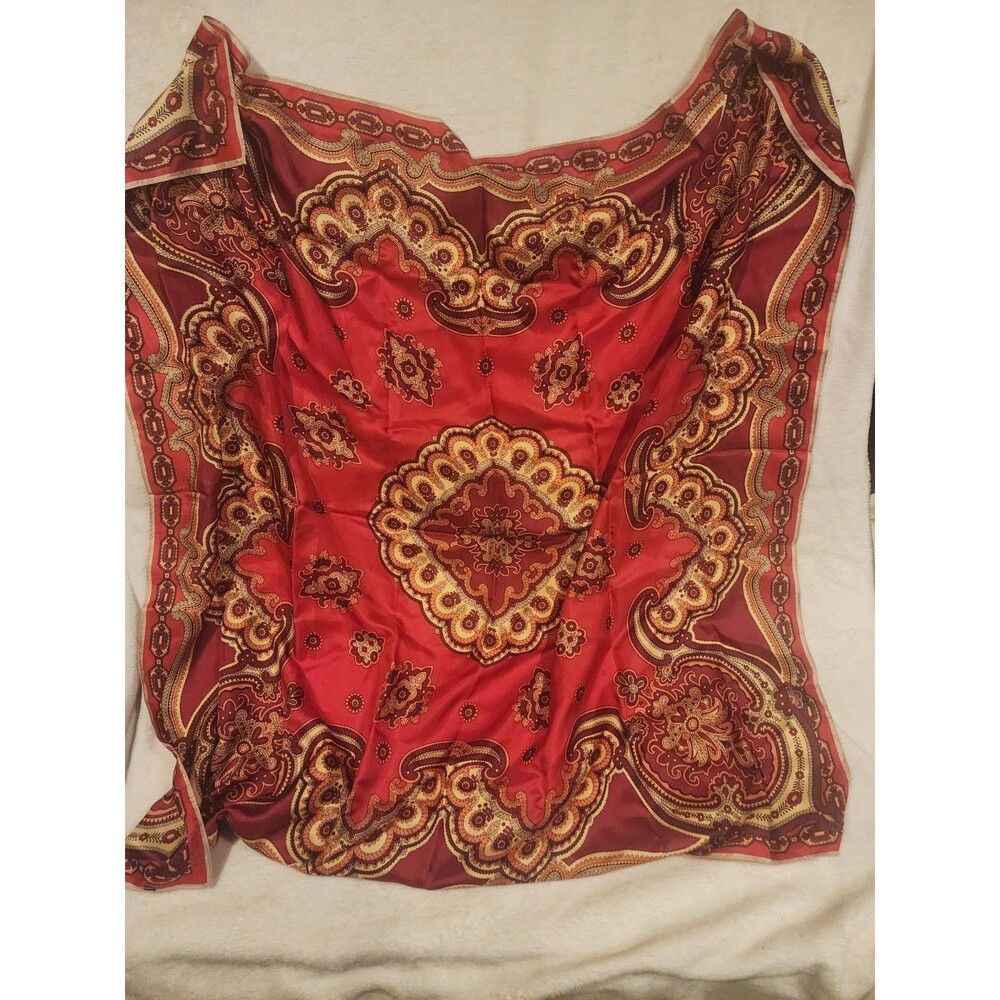 Vintage Square Red Gold scarf paisley ornamental medallion 35x35